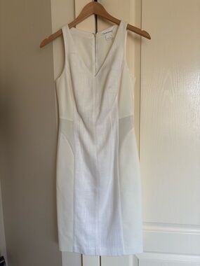 Club Monaco White Textured V-Neck Midi Dress